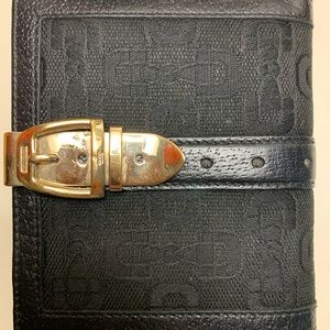 Authentic Gucci wallet